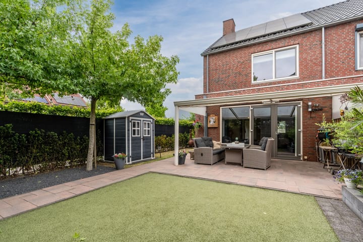 Foto 30 van Zebrakever 56