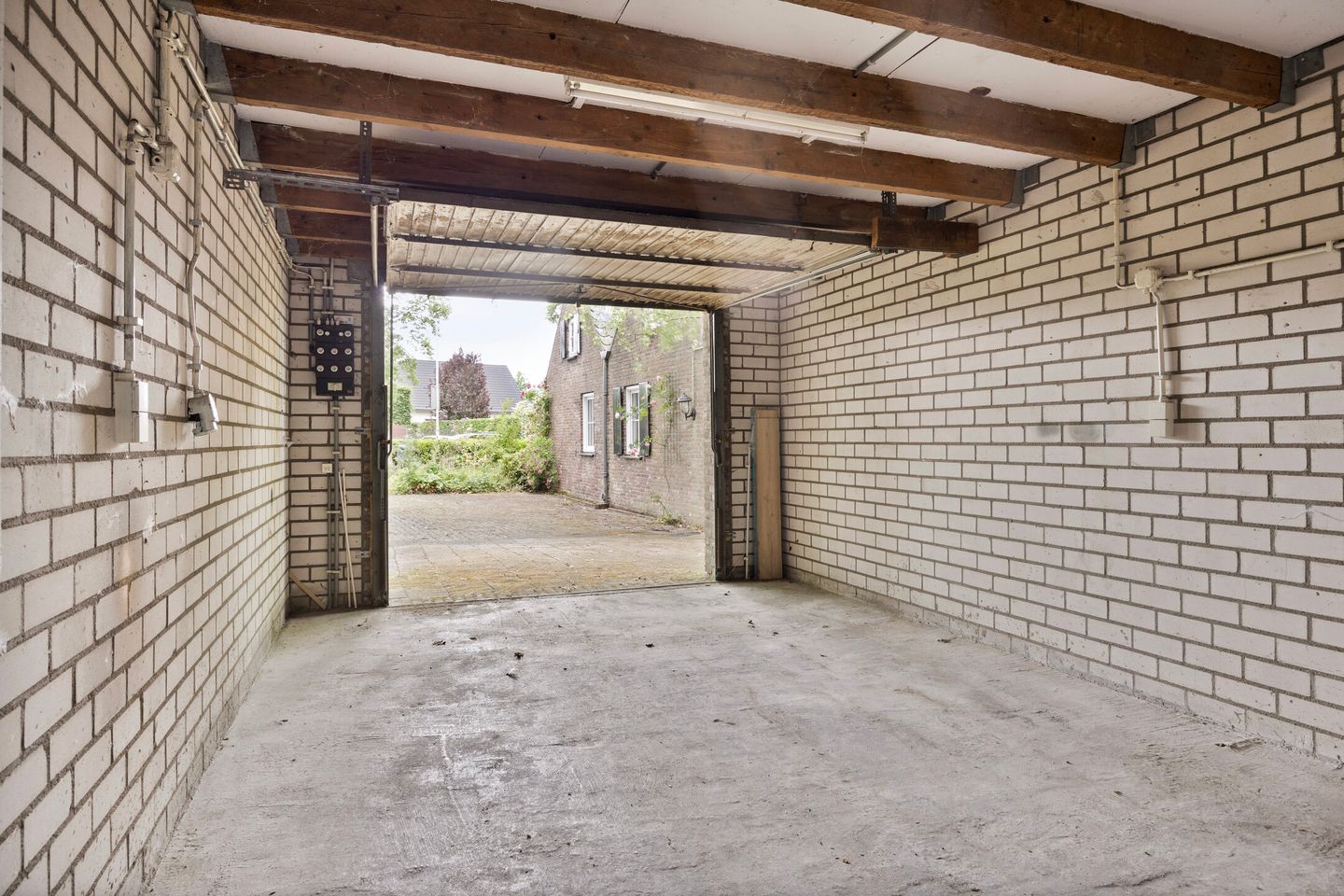 Photo 29 of Broekstraat 2