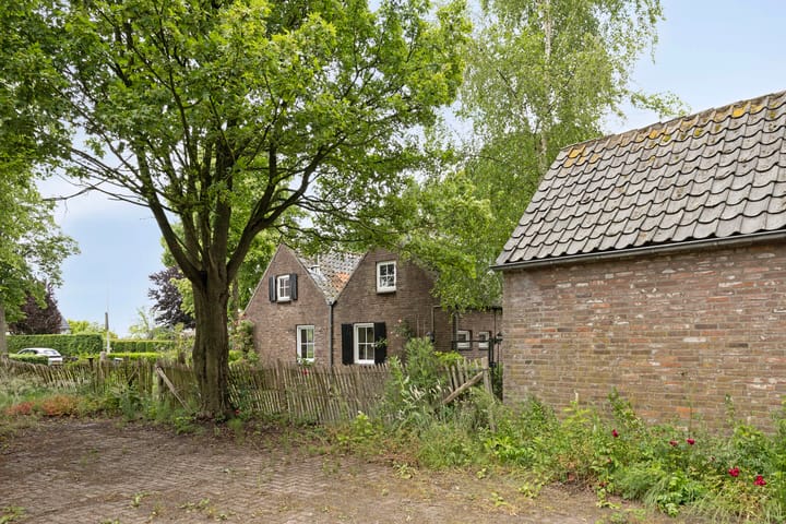 Foto 35 van Broekstraat 2