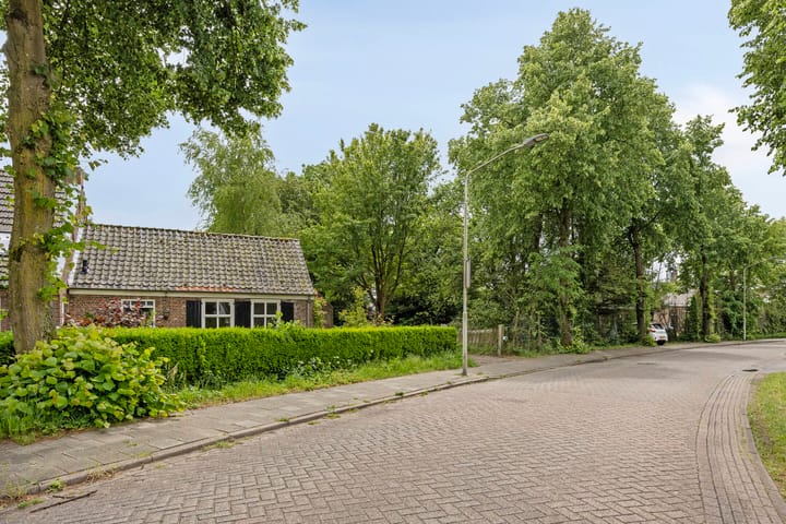 Foto 38 van Broekstraat 2