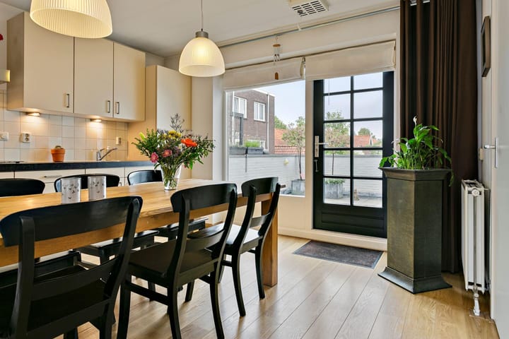 Foto 6 van Leenderweg 102-A