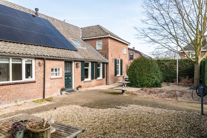 Foto 63 van Dorpsstraat 9