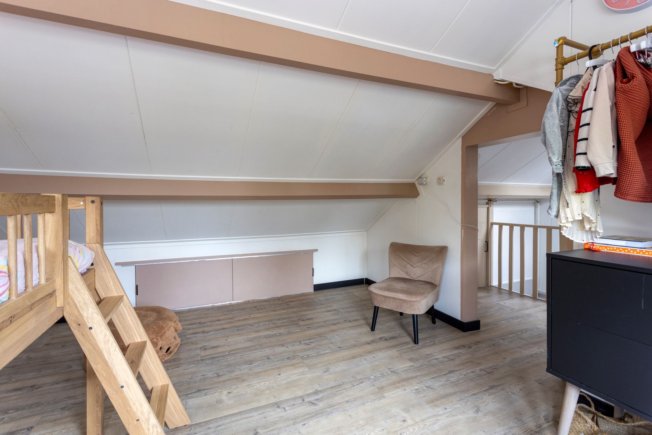 Foto 18 van Emmalaan 17