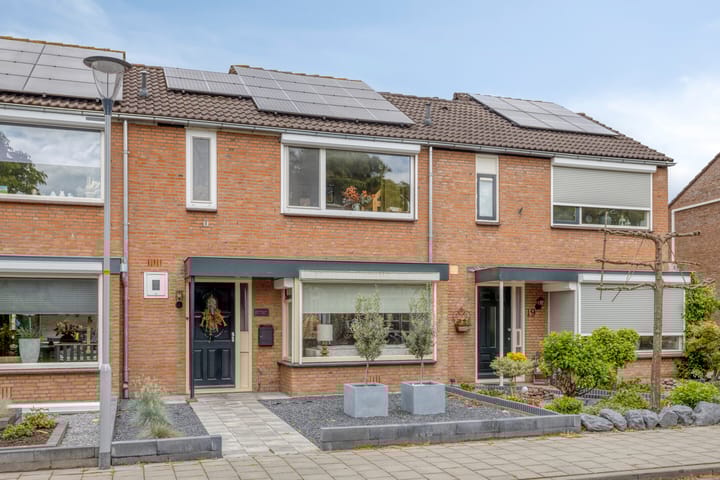 Foto 24 van Emmalaan 17