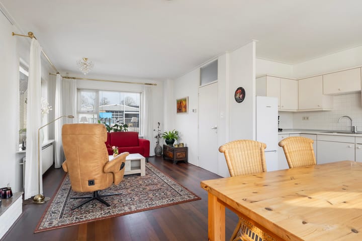 Foto 12 van Dordtse Straat 48