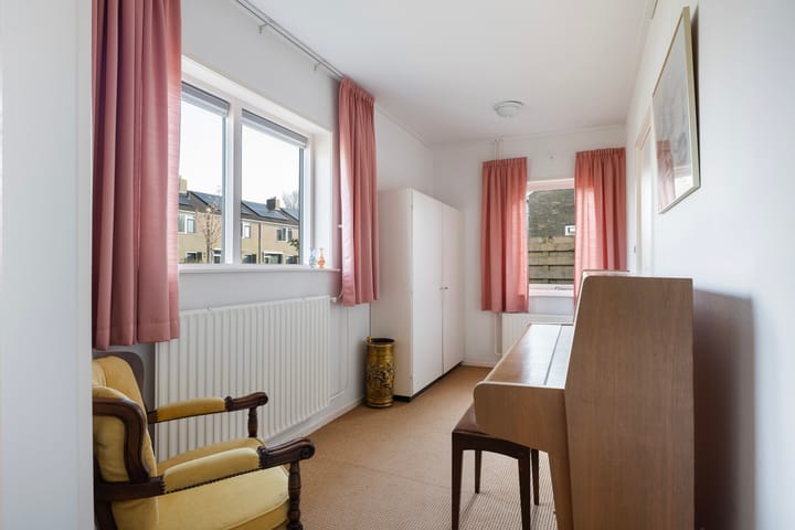 Foto 23 van Dordtse Straat 48