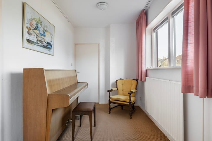 Foto 25 van Dordtse Straat 48