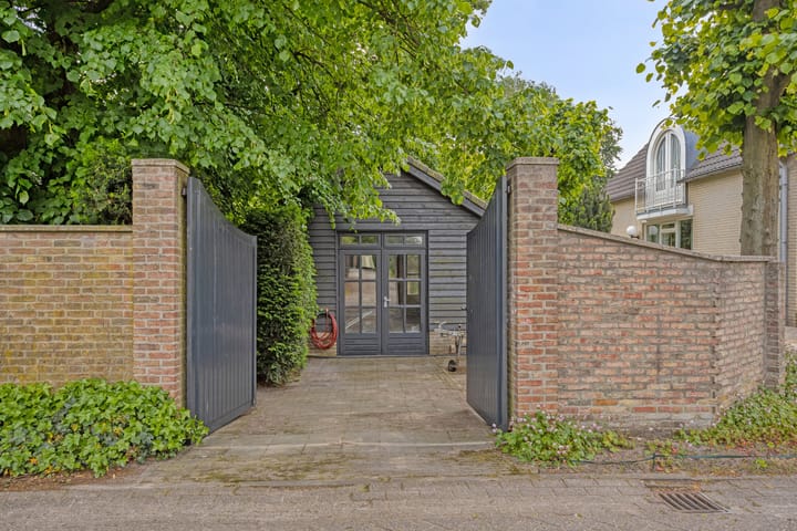 Foto 72 van Ostaderstraat 6