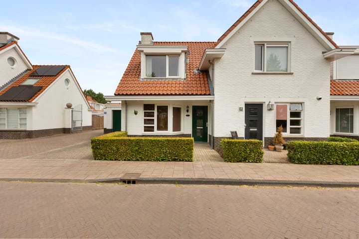 Foto 1 van Berkenpark 42