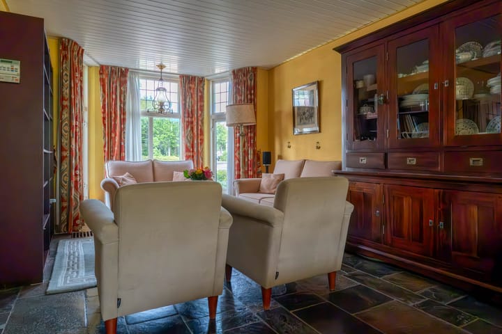 Foto 12 van Naaldwijkseweg 70