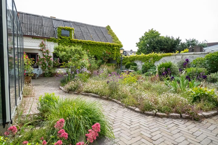 Foto 29 van Naaldwijkseweg 70