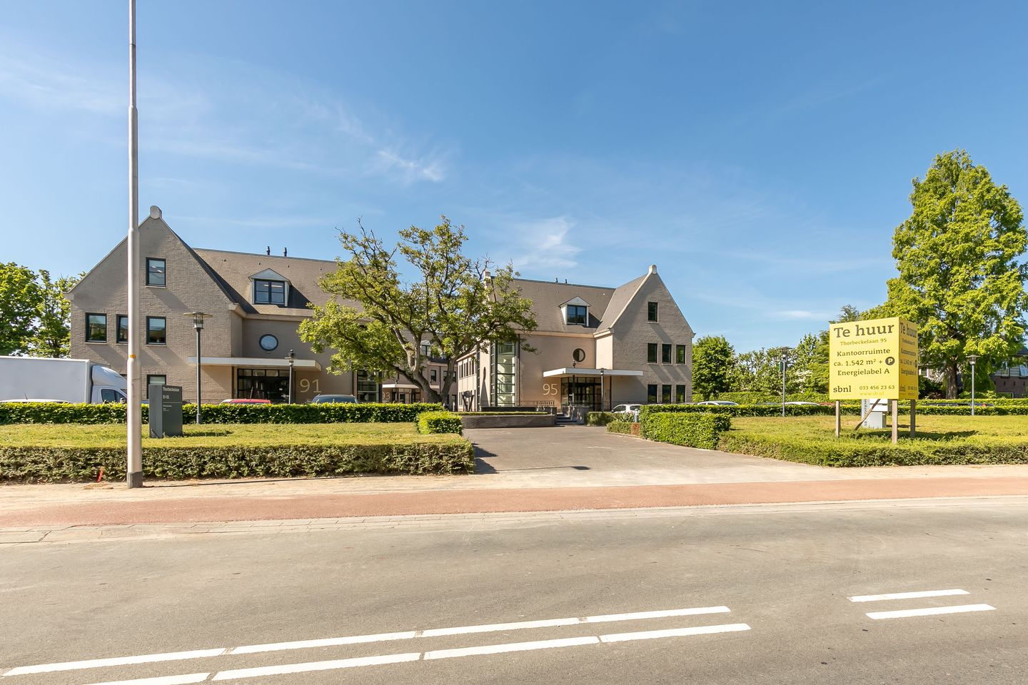 Bekijk foto 3 van Thorbeckelaan 95
