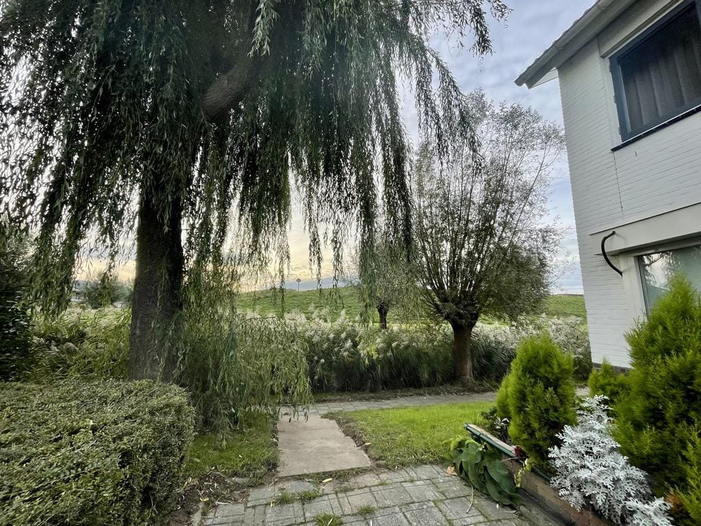 Photo 2 of Tennisbaan 40