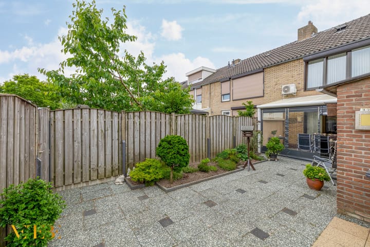 Foto 22 van Wilgenstraat 32