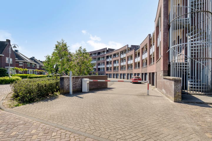 Photo 33 of Biezenloop 117