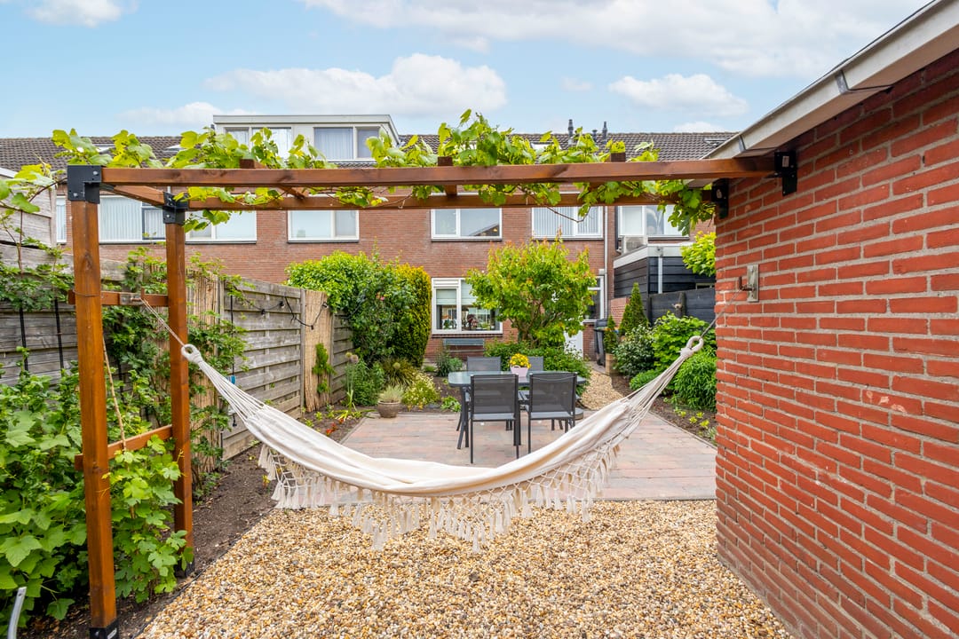 Photo 23 of van Delftstraat 10