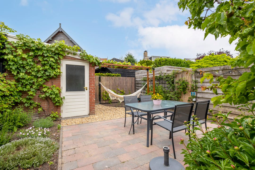 Photo 22 of van Delftstraat 10