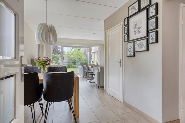 Foto 3 van Zilverschoon 12