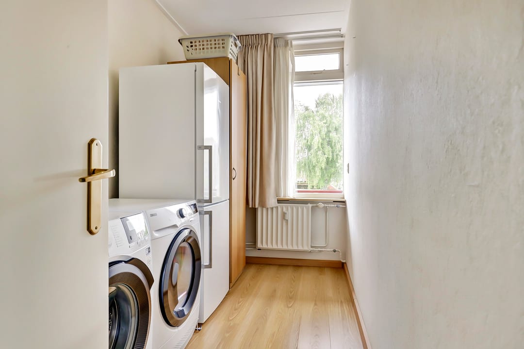 Photo 17 of Staringplantsoen 1-A