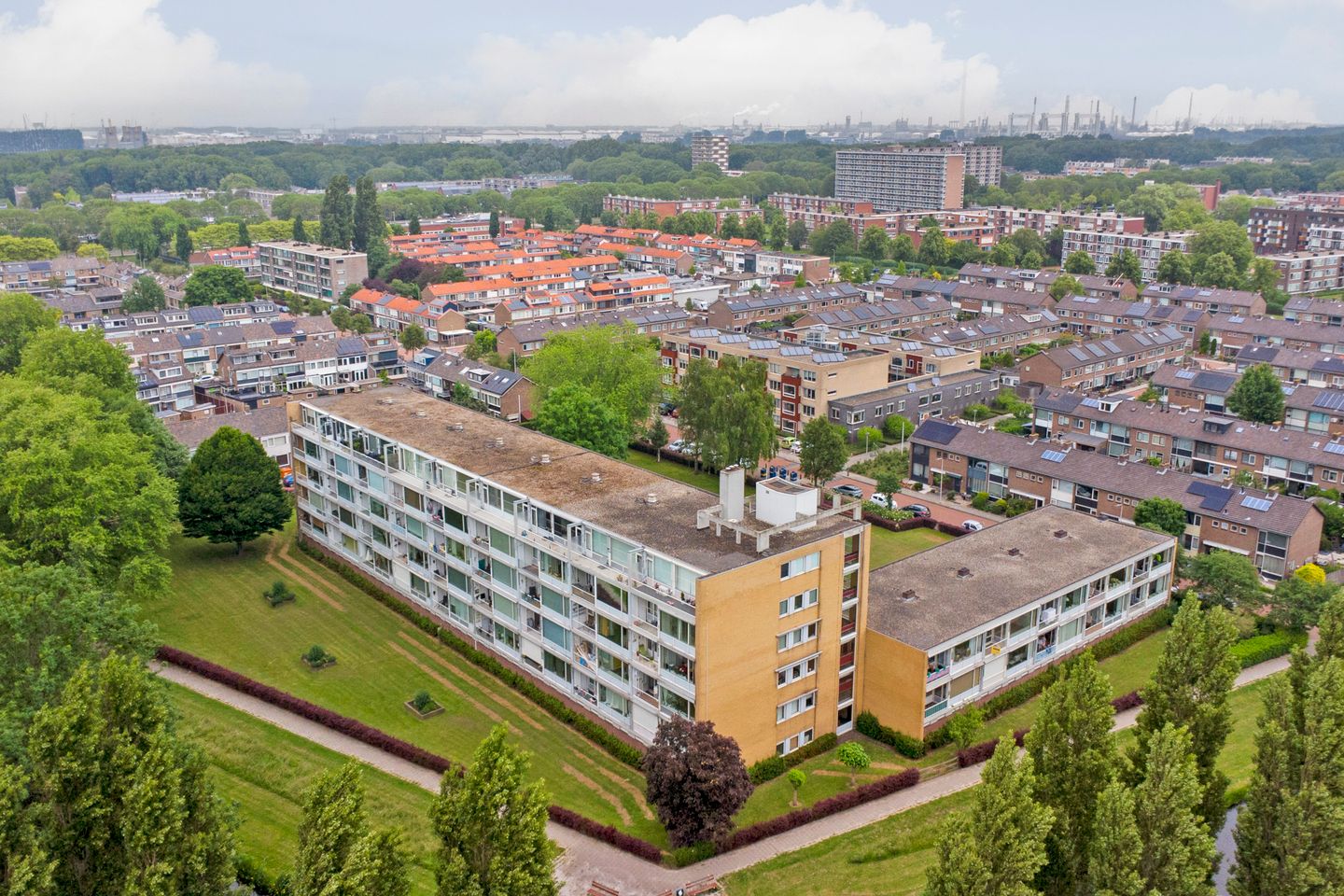 Photo 25 of Staringplantsoen 1-A