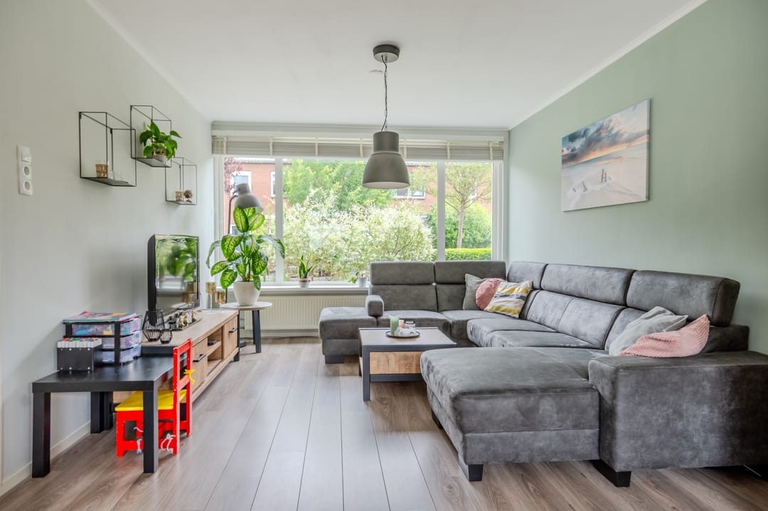 Foto 8 van De Ruyterweg 18