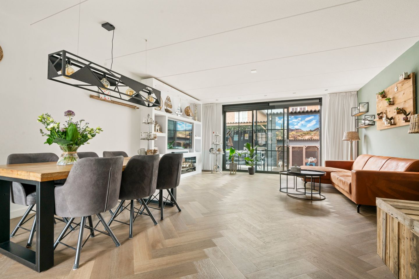 Foto 10 van John Deelaan 34