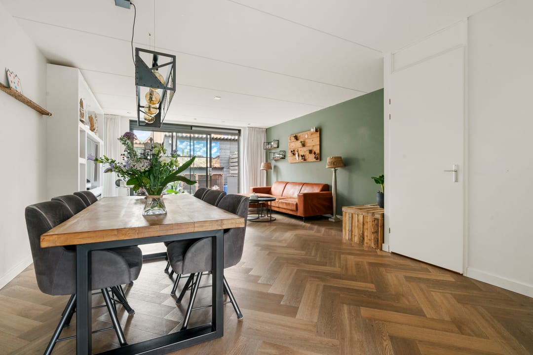 Foto 11 van John Deelaan 34