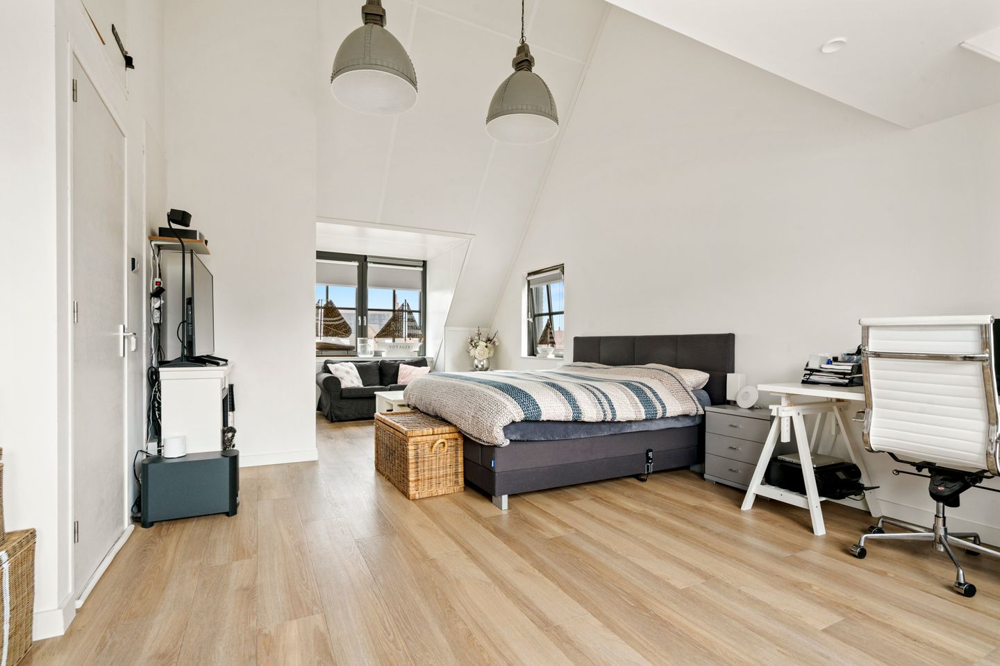 Foto 29 van John Deelaan 34