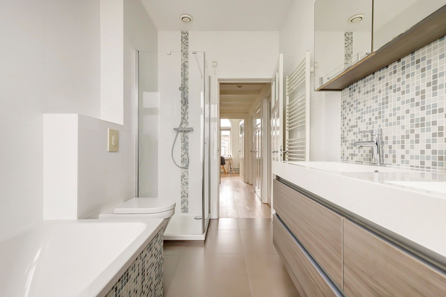 Foto 29 van Leeuwendaallaan 77