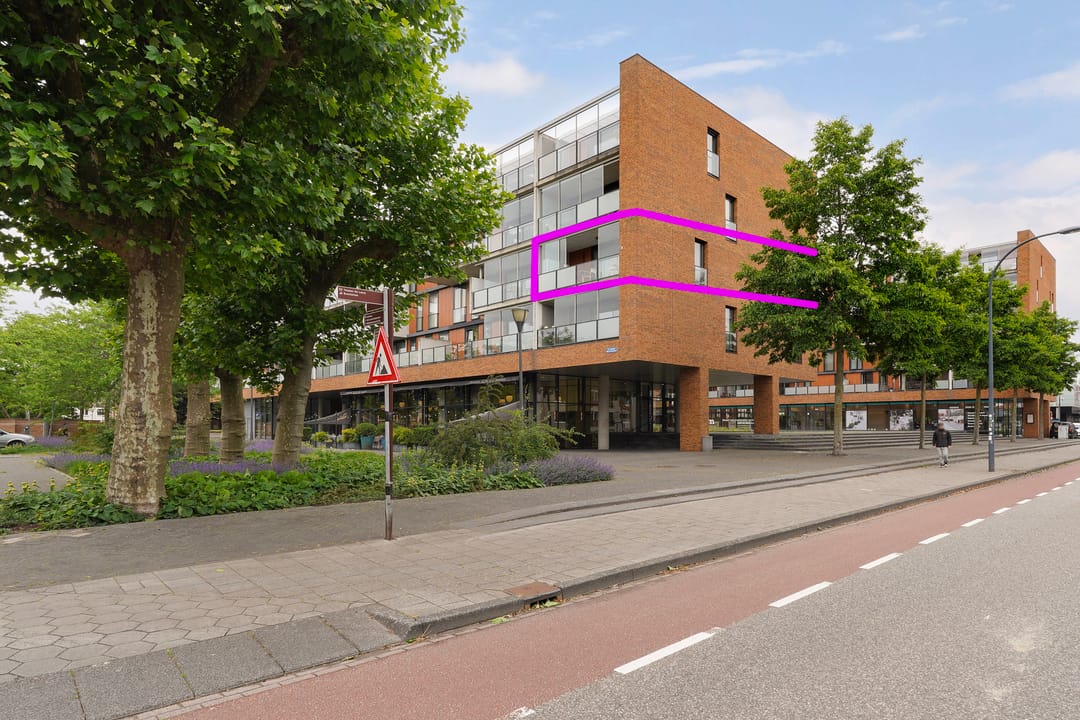 Foto 2 van St. Jansplein 130