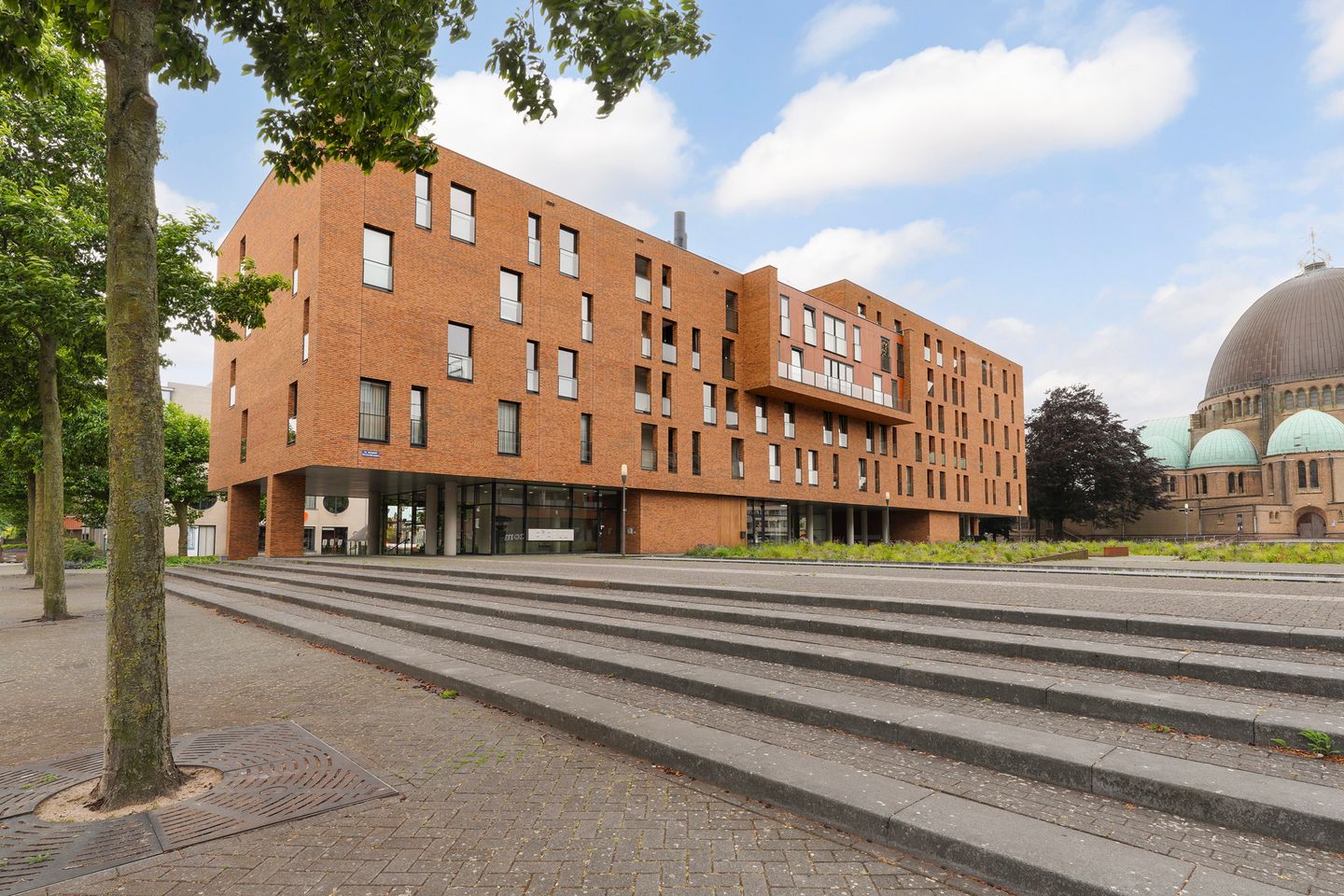 Foto 5 van St. Jansplein 130