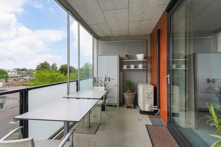 Foto 12 van St. Jansplein 130