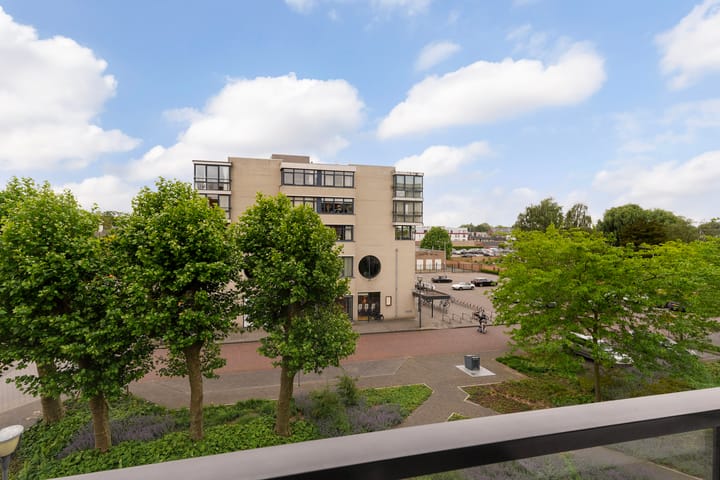 Foto 14 van St. Jansplein 130