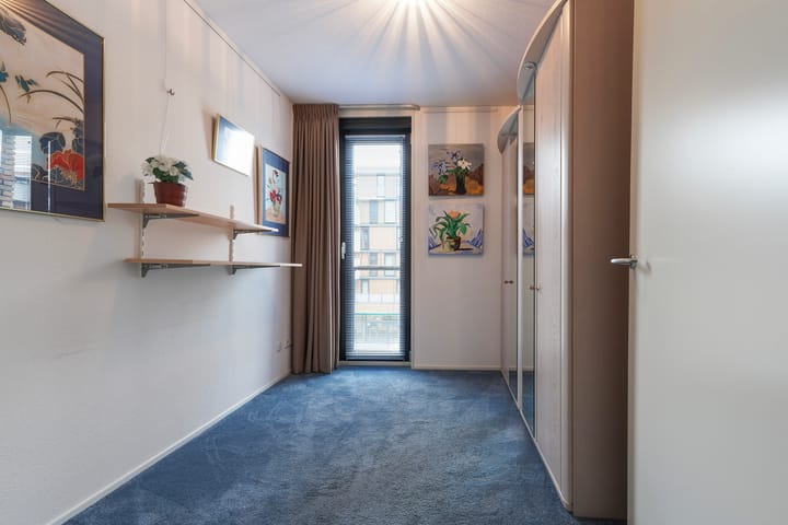 Foto 21 van St. Jansplein 130