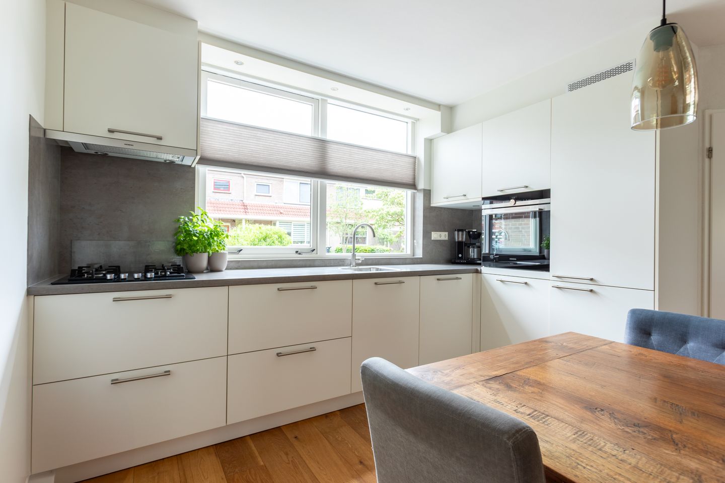 Foto 10 van Anna Bijnsstraat 16