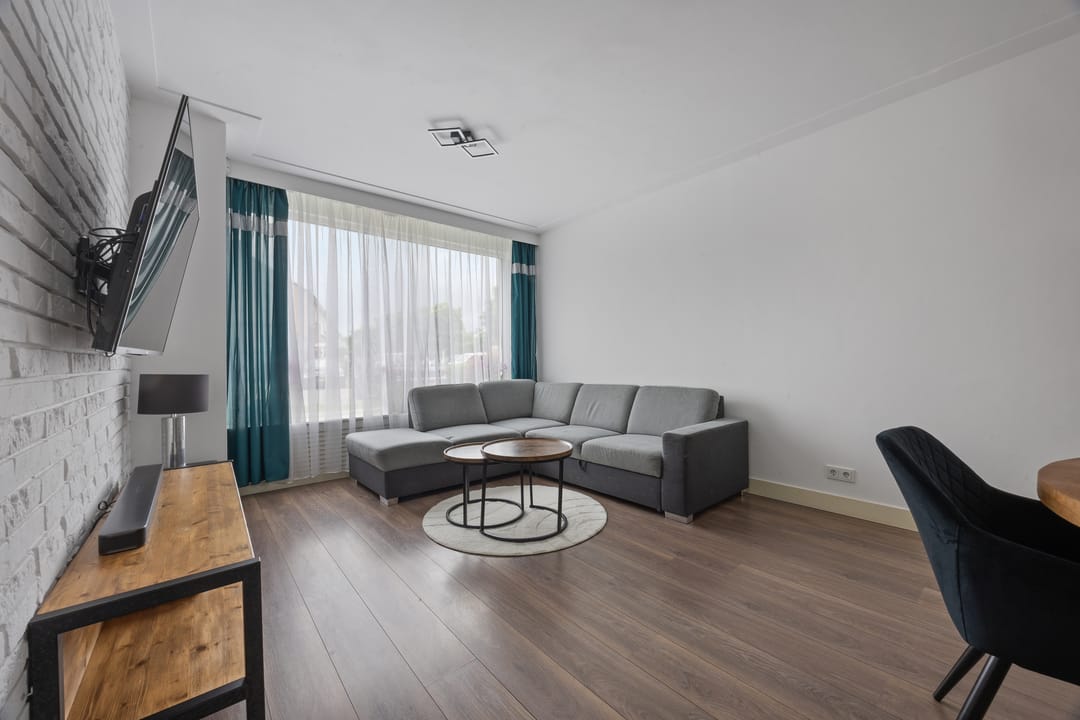 Photo 2 of Tullensstraat 17