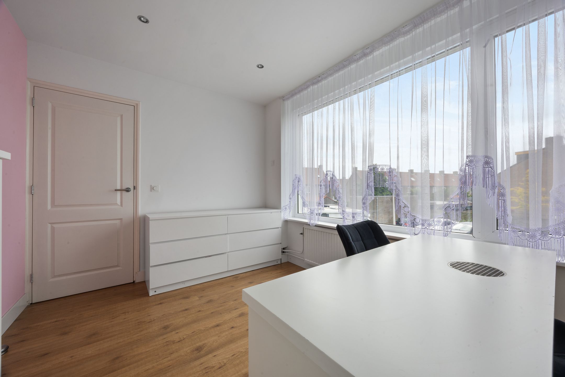 Photo 15 of Tullensstraat 17