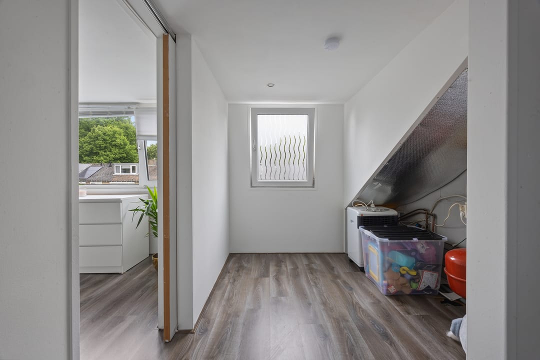 Photo 23 of Tullensstraat 17