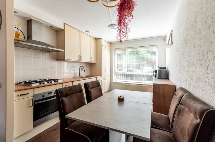 Foto 9 van Oktoberstraat 40