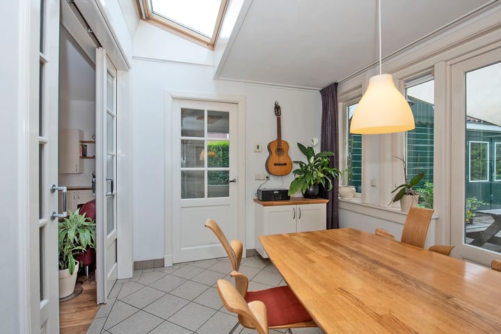 Photo 11 of Wilbertstraat 13