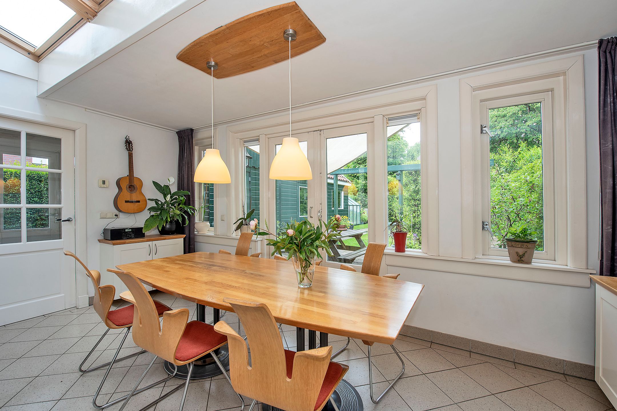 Photo 12 of Wilbertstraat 13