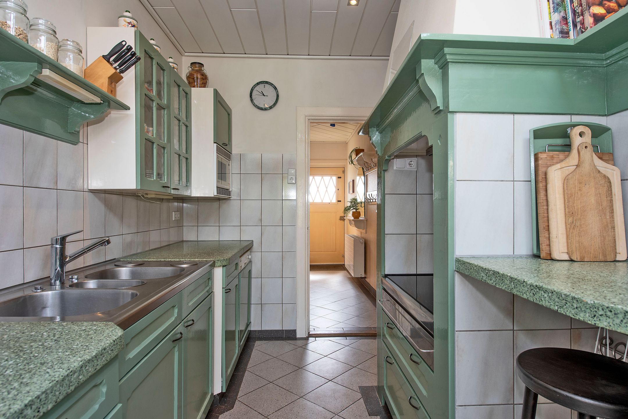 Photo 15 of Wilbertstraat 13