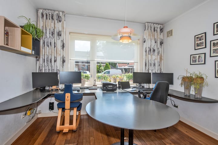 Photo 20 of Wilbertstraat 13