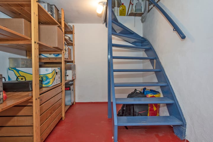 Photo 21 of Wilbertstraat 13