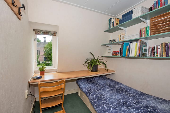 Photo 34 of Wilbertstraat 13