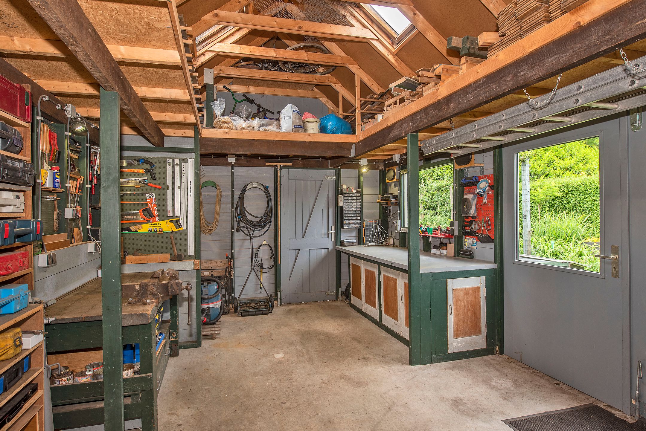 Photo 42 of Wilbertstraat 13