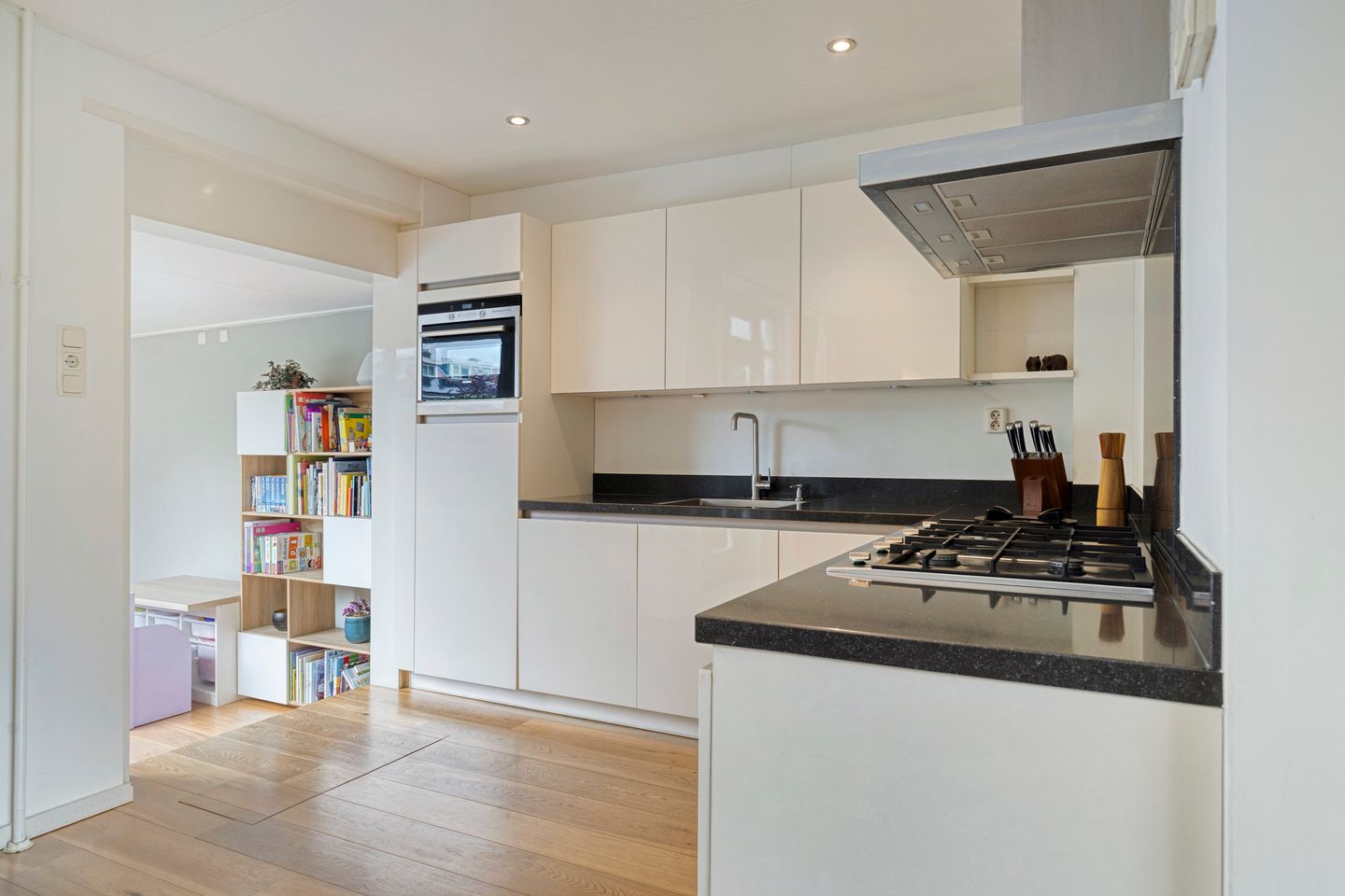 Foto 4 van Meidoornstraat 9