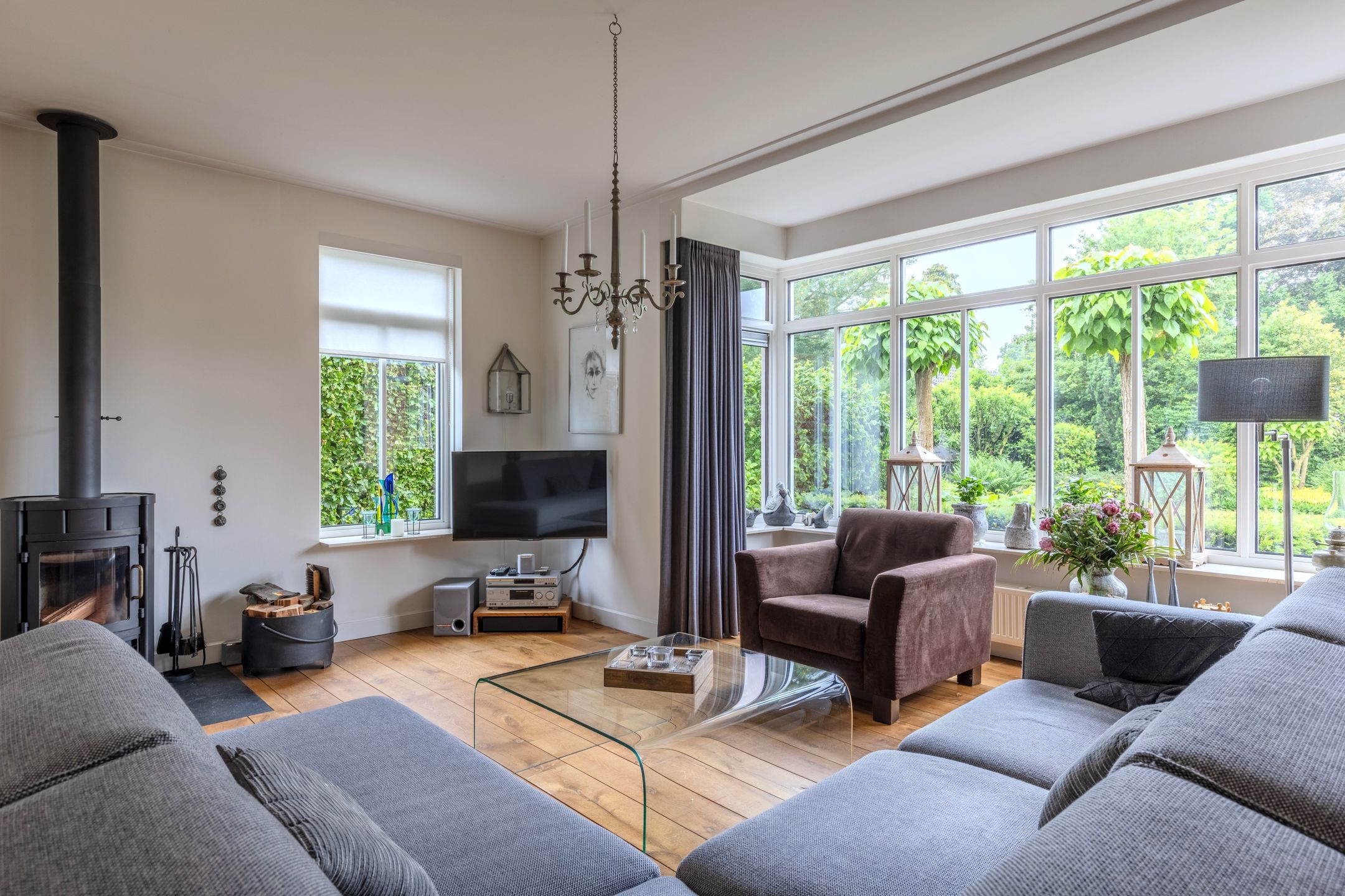 Foto 3 van Rijksweg 60-A