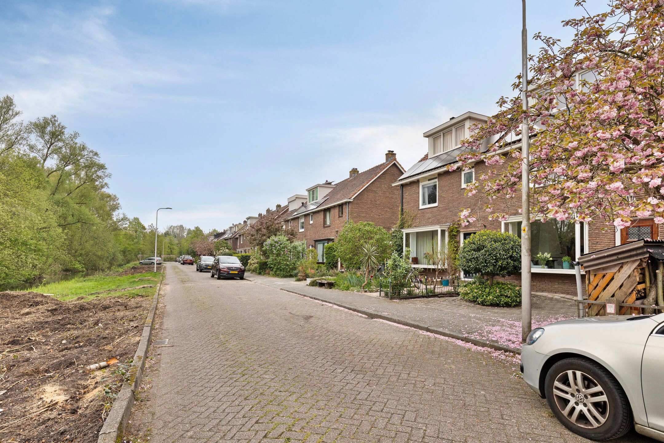 Foto 36 van Meidoornstraat 9