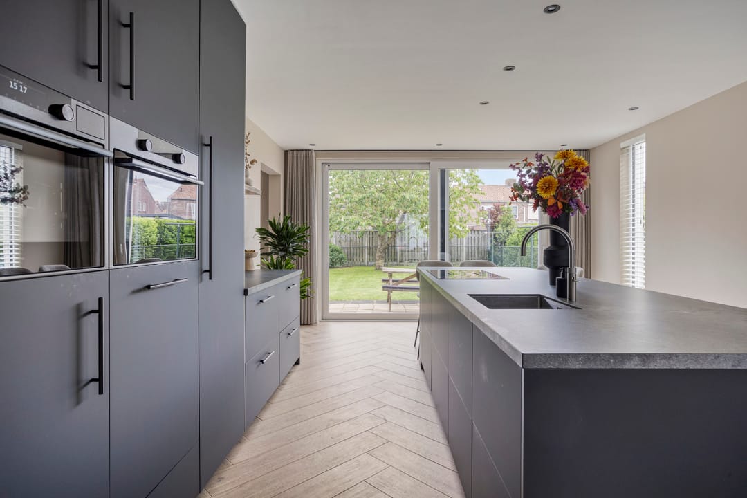 Foto 13 van Prins Hendrikstraat 1